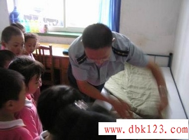 幼儿园拥军活动2